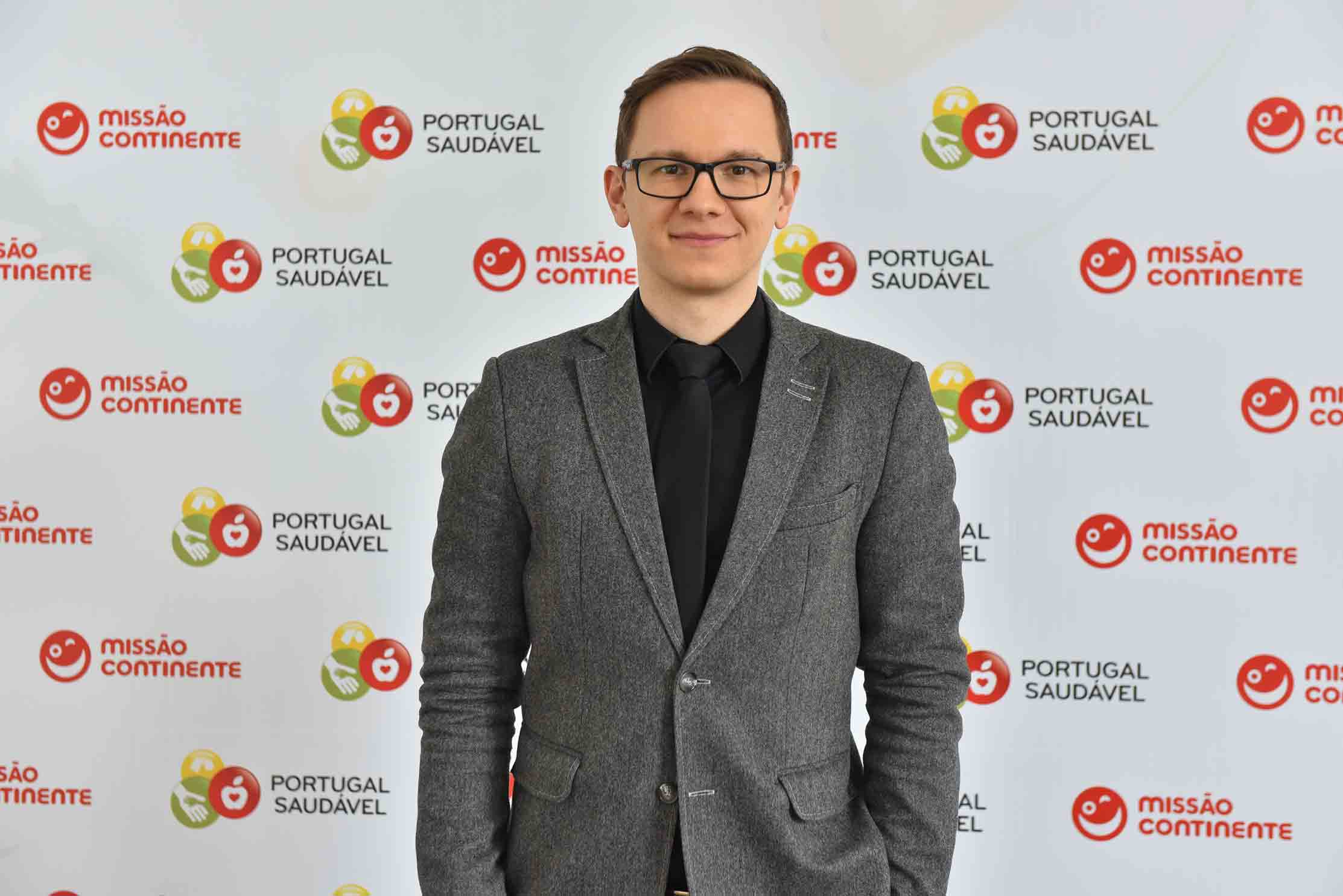 Bertalan Mesko Missao Continente