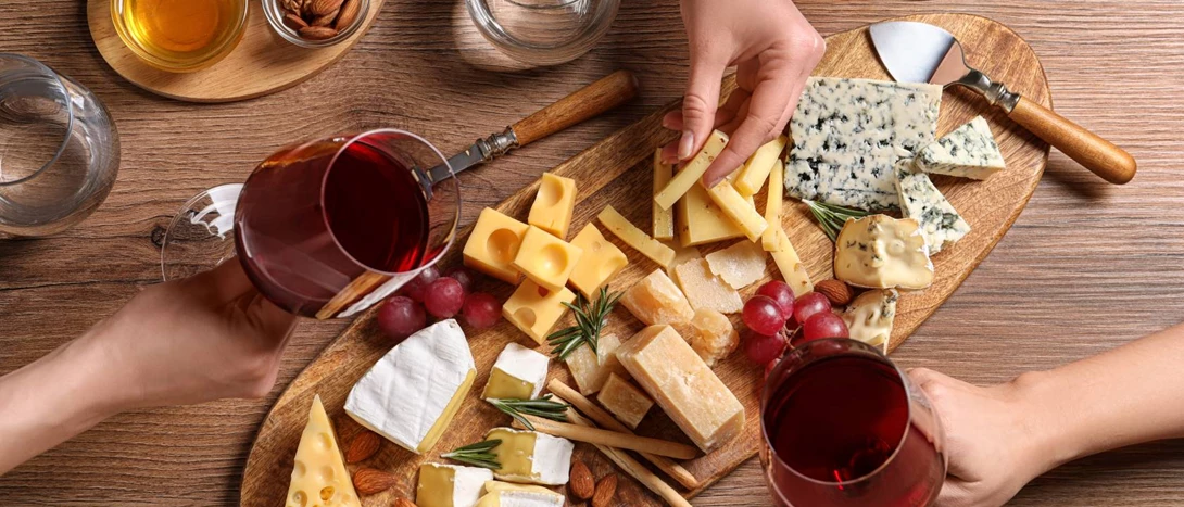 Grazing Tables: tábua de frios com queijos e enchidos