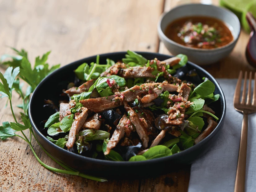 Salada de Secretos de Porco Preto